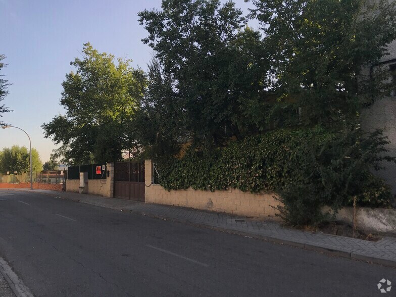 Pasaje Ana María Valle, 10, Arganda del Rey, Madrid for sale - Building Photo - Image 2 of 13