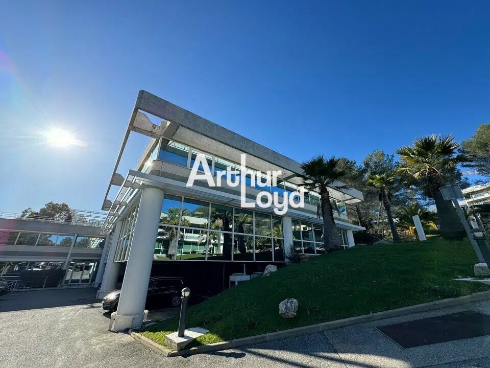 Office in Valbonne for lease Building Photo- Image 1 of 9