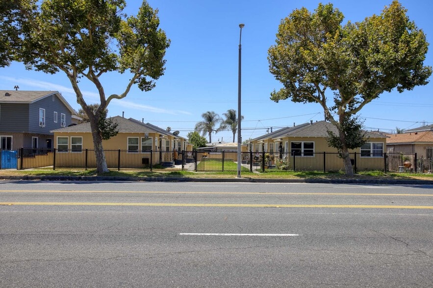 6438 E Olympic Blvd, East Los Angeles, CA for sale - Building Photo - Image 2 of 21