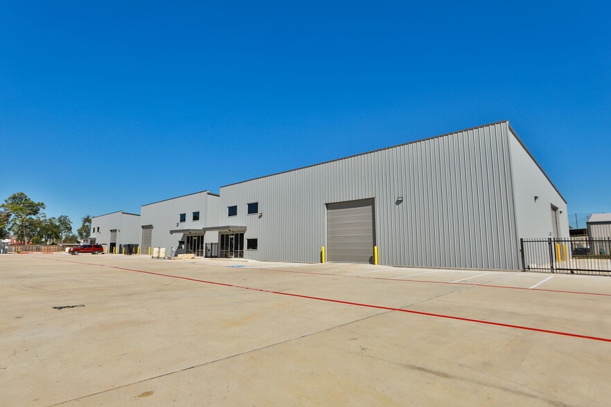6702 Theall Rd, Houston, TX for sale - Building Photo - Image 3 of 10