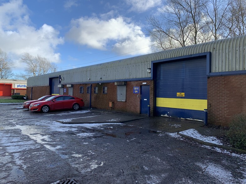 Glenfield Pl, Kilmarnock for lease - Building Photo - Image 1 of 8