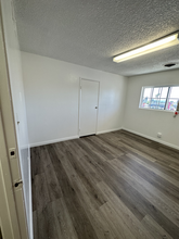 21044 Sherman Way, Canoga Park, CA for lease Interior Photo- Image 2 of 3