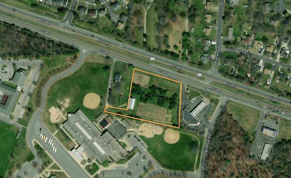 Berry Road, Waldorf, MD 20601 - 2.69 Acres Berry Road | LoopNet