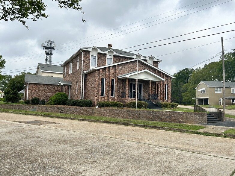 506 Maryland Ave, Mccomb, MS 39648 - Specialty for Sale | LoopNet