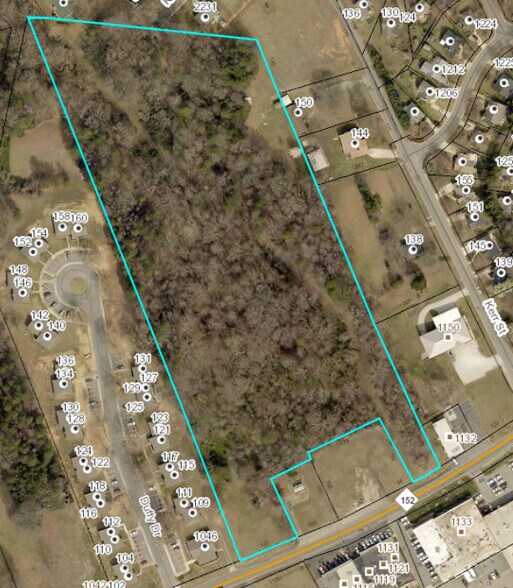 1130 N Main St, Mooresville, NC 28115