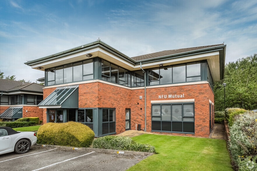 Foxhole Rd, Chorley for lease - Primary Photo - Image 1 of 3