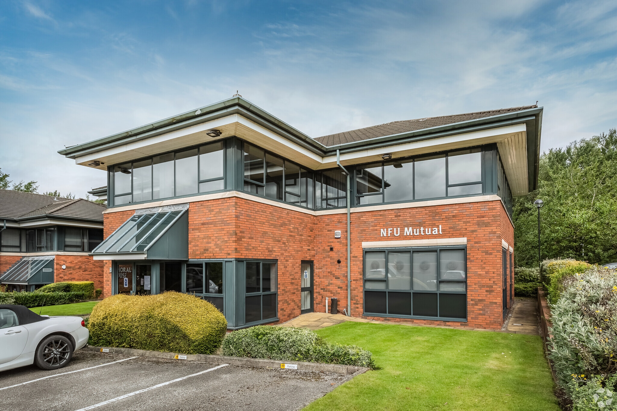 Foxhole Rd, Chorley for lease Primary Photo- Image 1 of 4