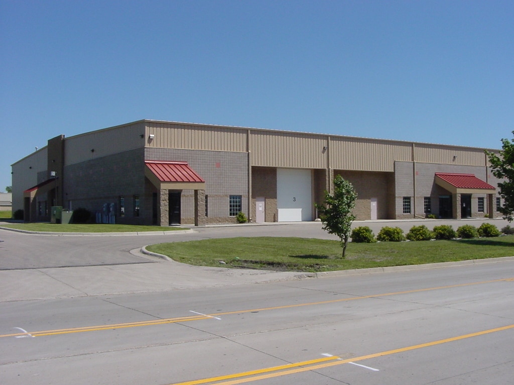 3453 7th Ave N, Fargo, ND for lease Building Photo- Image 1 of 9