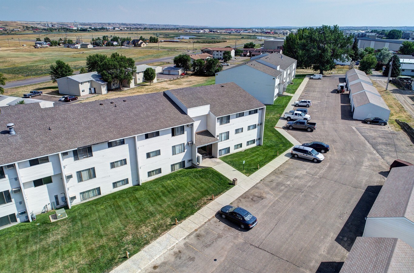 20102014 10th Ave E, Williston, ND 58801