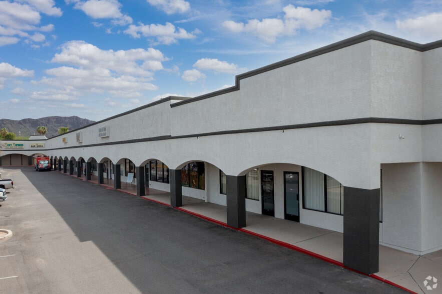 5975 W Western Way Cir, Tucson, AZ for lease - Primary Photo - Image 1 of 6