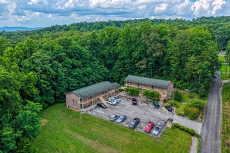 2812 Daybreak Way, Strawberry Plains, TN - AERIAL  map view - Image1