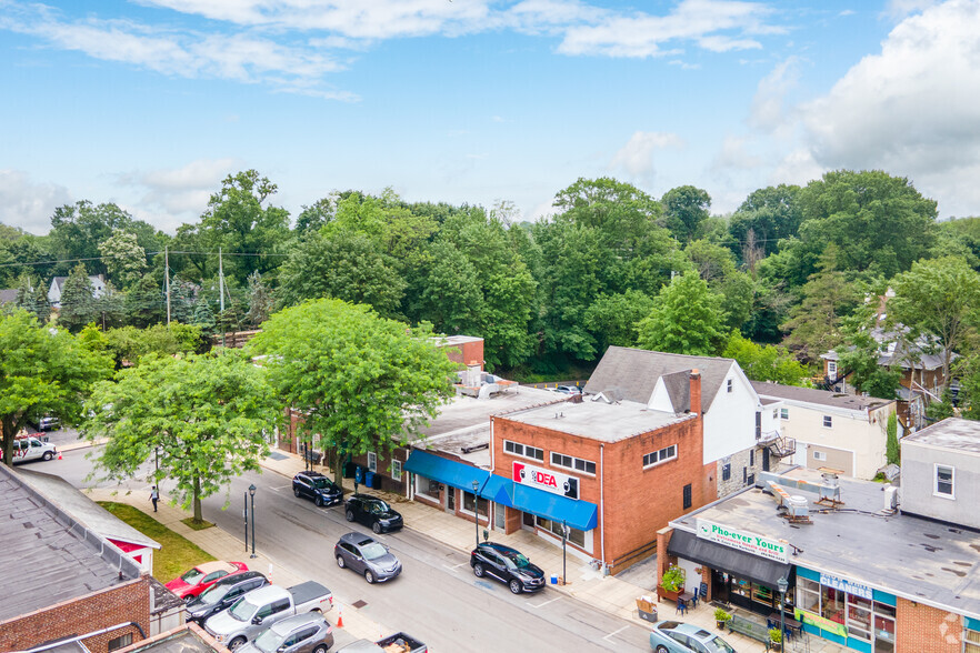 104 N Essex Ave, Narberth, PA for lease - Aerial - Image 2 of 18