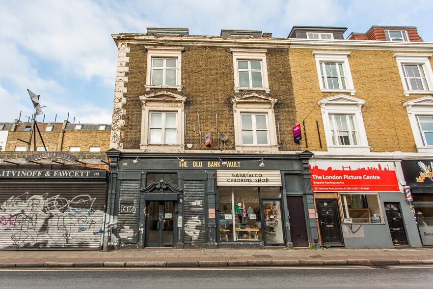 283285 Hackney Rd, London, E2 8NA