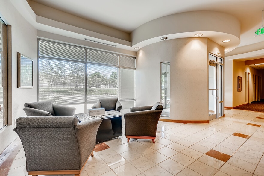 6446 S Kenton St, Centennial, CO for lease - Lobby - Image 3 of 11