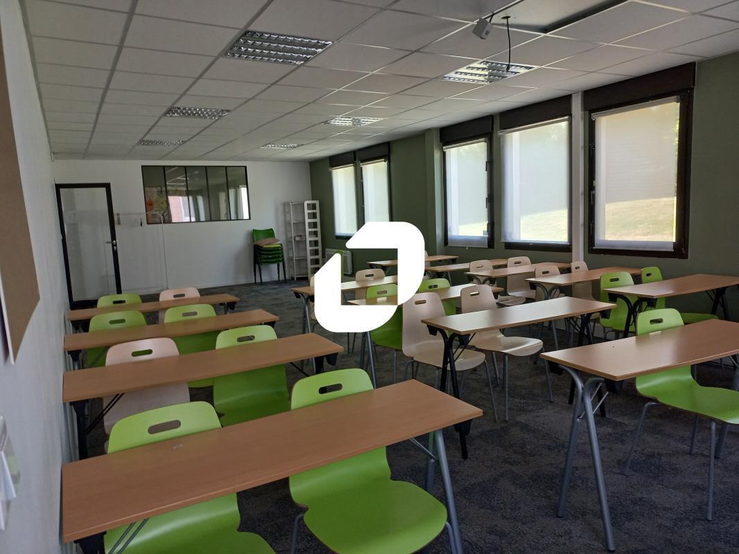 Office in VILLENEUVE-D'ASCQ for lease Interior Photo- Image 1 of 14