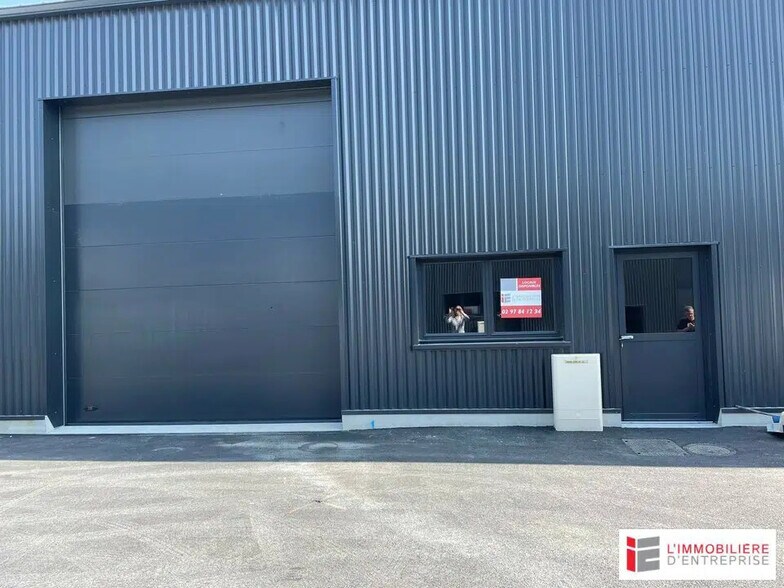 Flex in Caudan for lease - Building Photo - Image 1 of 4