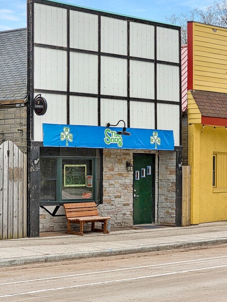 308 W Bayfield St, Washburn, WI for sale - Building Photo - Image 1 of 13