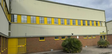 Mill Rd, Esher for lease Building Photo- Image 1 of 2