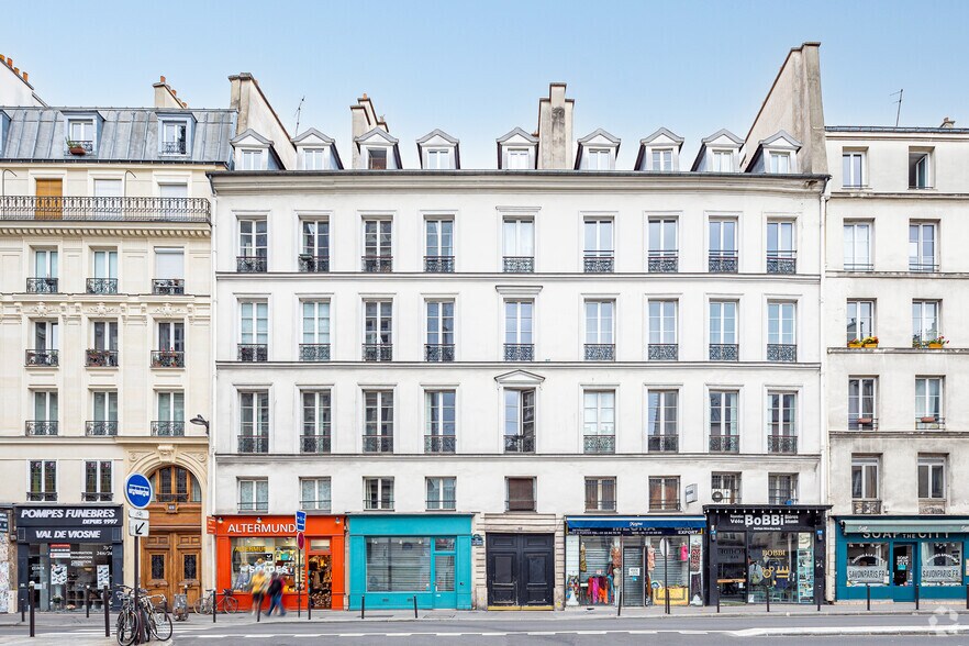 71 Rue Du Faubourg Saint-Martin, Paris for lease - Primary Photo - Image 1 of 2