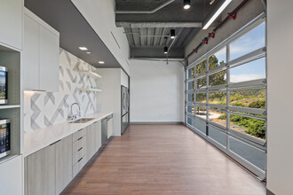 3398 Carmel Mountain Rd, San Diego, CA for lease Interior Photo- Image 2 of 5