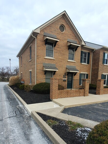 255-267 Regency Ridge Dr, Centerville, OH for sale - Building Photo - Image 1 of 6