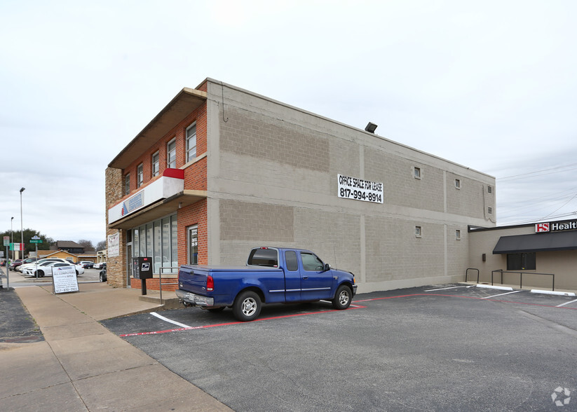 3332-3334 W 7th St, Fort Worth, TX for lease - Building Photo - Image 2 of 2