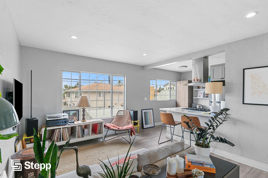 433 Nebraska Ave, Long Beach, CA for sale - Building Photo - Image 3 of 19