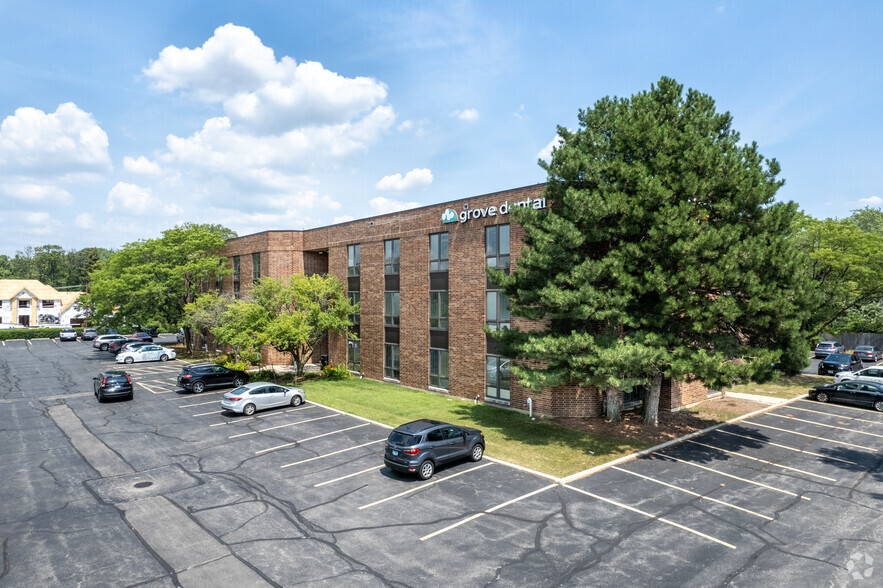 2 E 22nd St, Lombard, IL for lease - Building Photo - Image 1 of 12