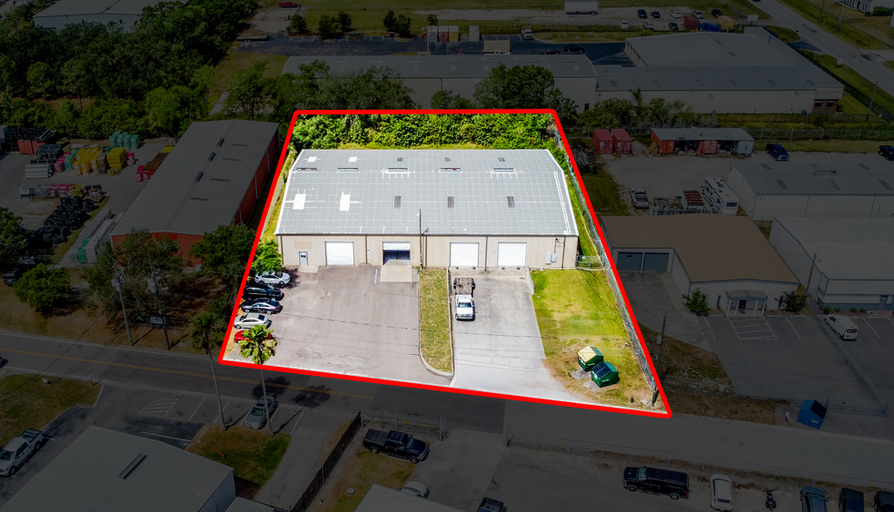 7818 Depot Ln, Tampa, FL for sale - Building Photo - Image 3 of 28