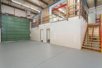 12683-12689 NE Whitaker Way, Portland, OR for lease Interior Photo- Image 2 of 26