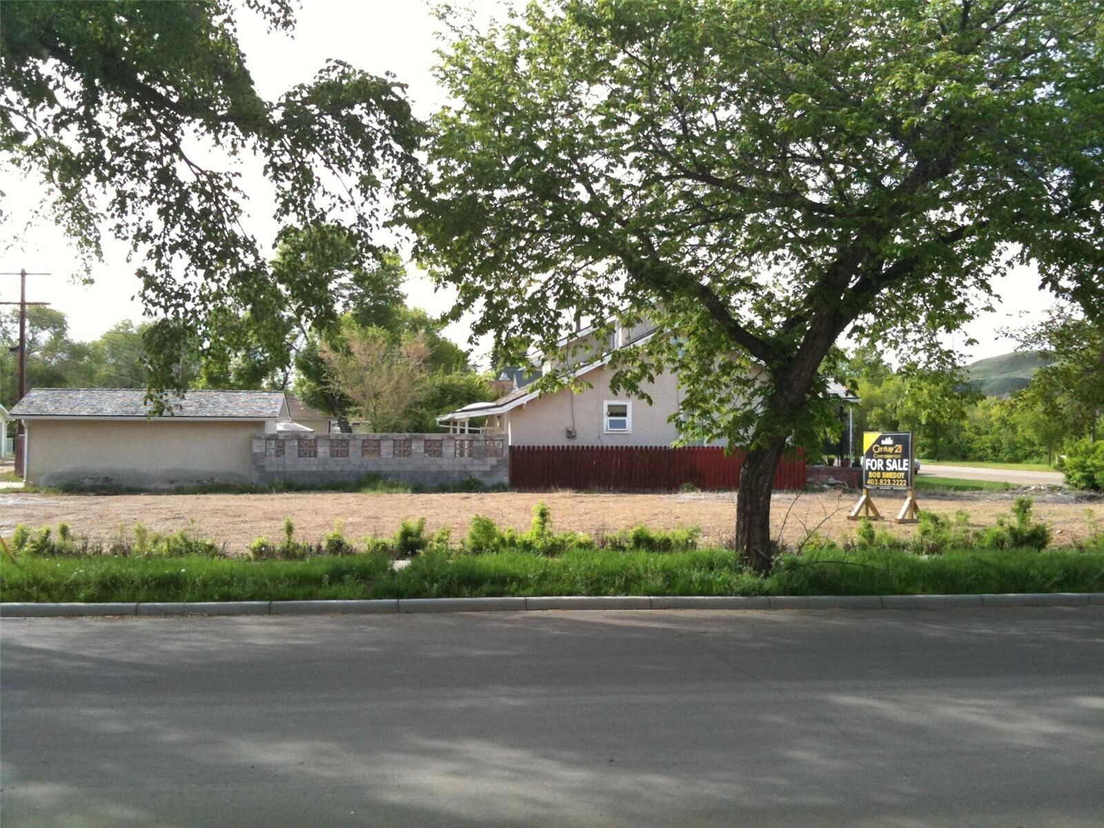 595 Riverside Dr E, Drumheller, AB T0J 0Y5 Land for Sale