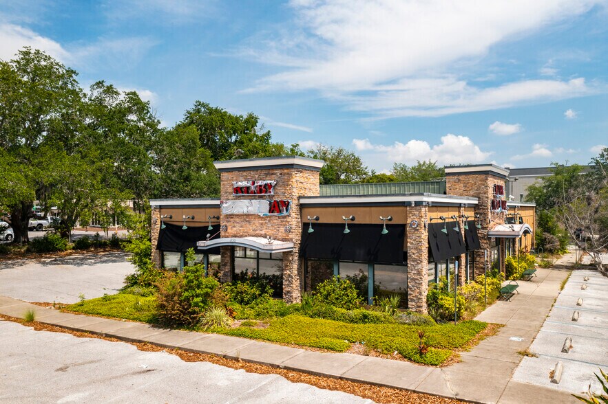 1812 E State Road 60, Valrico, FL for sale - Primary Photo - Image 1 of 1