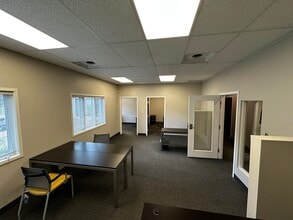 85-115 Executive Pky, Hudson, OH for lease Interior Photo- Image 2 of 8