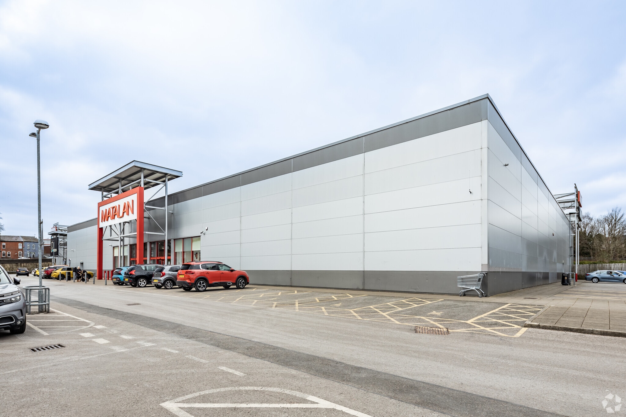 Park Rd, Oldham for sale Primary Photo- Image 1 of 1