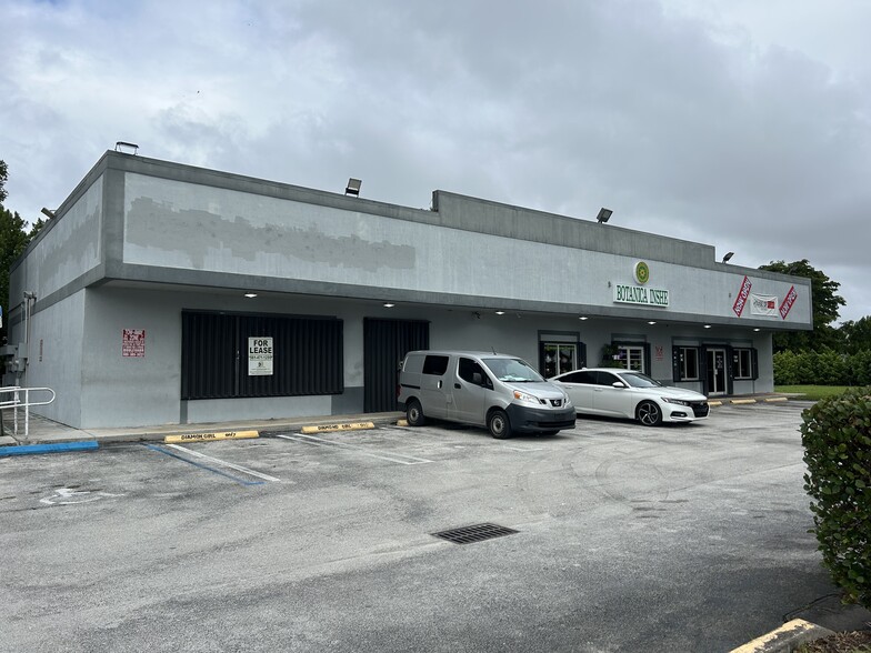 2675 NW 207th St, Miami Gardens, FL for sale - Building Photo - Image 2 of 2