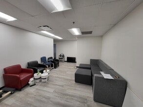 925 S Niagara St, Denver, CO for lease Interior Photo- Image 1 of 19
