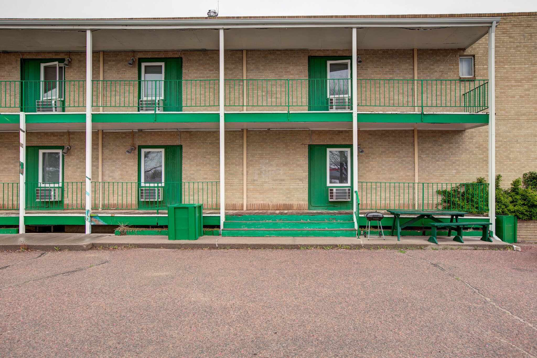 795 Main St, Limon, CO 80828 Hub City Inn