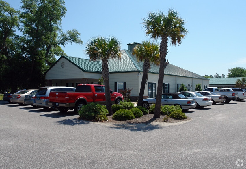 235 Commerce Dr, Pawleys Island, SC for lease - Building Photo - Image 2 of 7