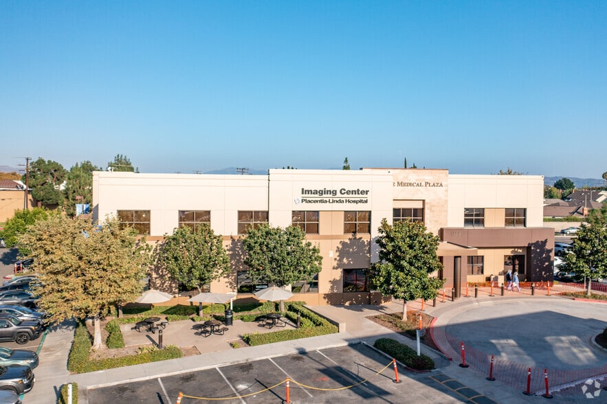 1325 Rose Dr, Placentia, CA for lease - Building Photo - Image 2 of 7