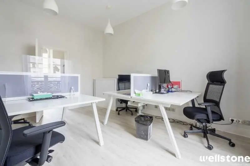 Office in Paris for lease - Building Photo - Image 3 of 12