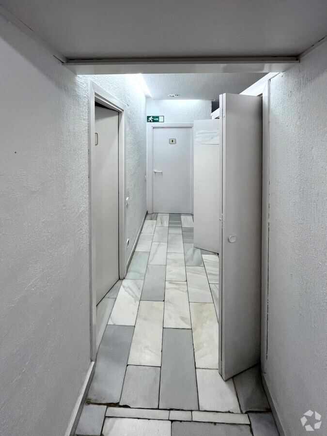 Madrid, MAD 28003 - Unit Puerta D -  - Interior Photo - Image 1 of 7