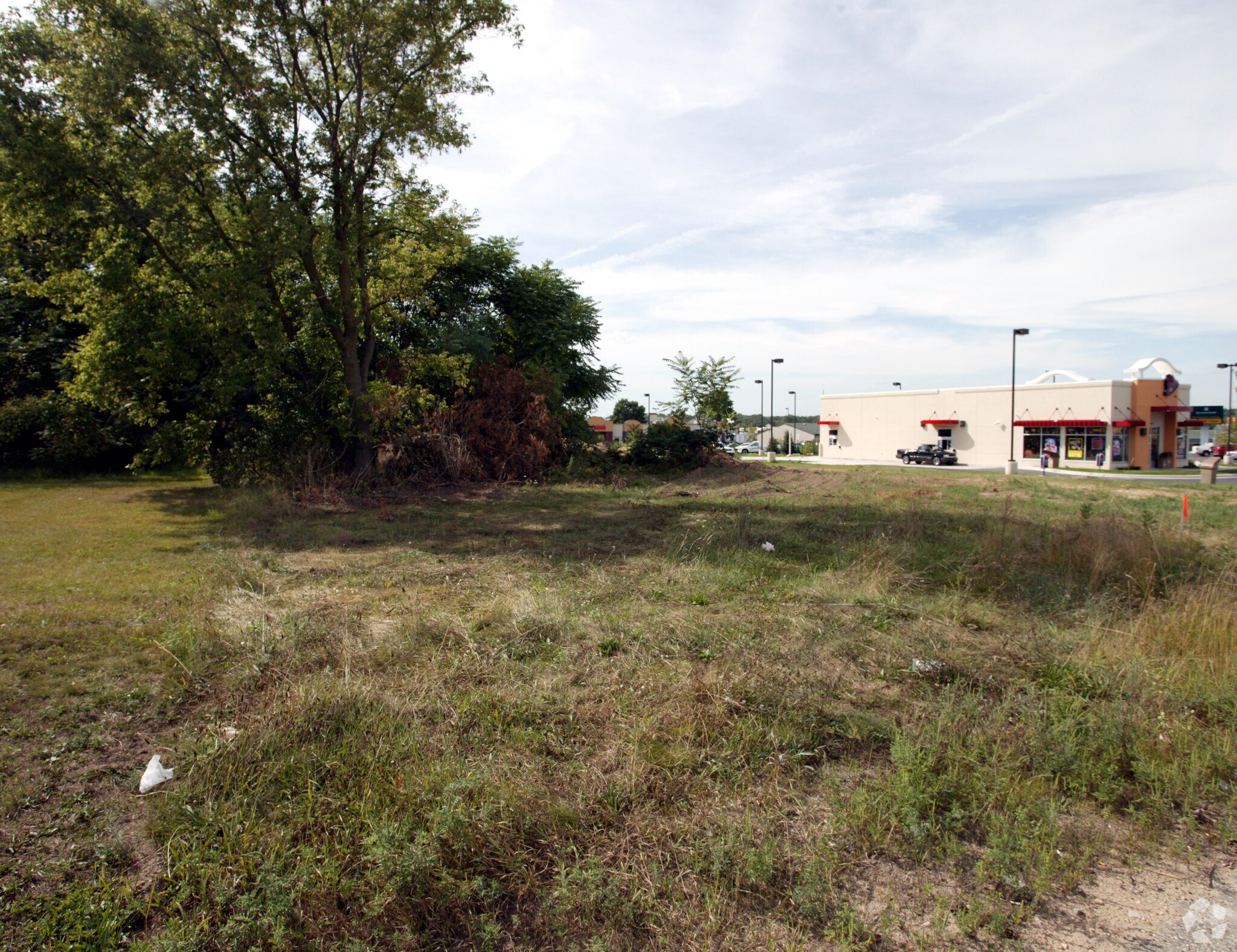 5049 Beltline Ave, Grand Rapids, MI for sale Primary Photo- Image 1 of 1