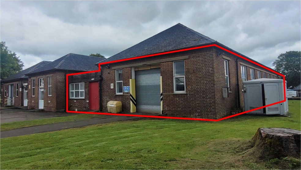 7 Catherinefield Rd, Dumfries for lease - Primary Photo - Image 1 of 1