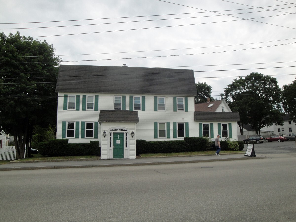 291 Alfred St, Biddeford, ME 04005