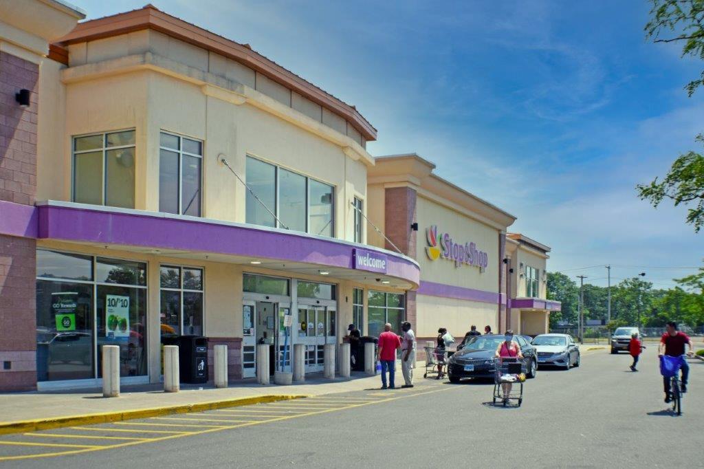 2145 Fairfield Ave, Bridgeport, CT 06605 Stop & Shop Ground Lease