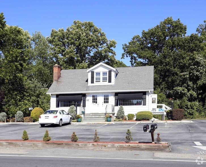 52 N Plank Rd, Newburgh, NY for sale - Primary Photo - Image 1 of 1