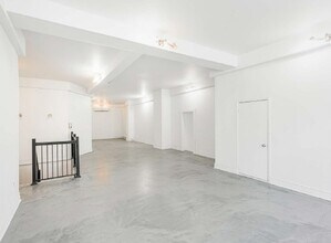 3831-3849 Sainte-Catherine E, Montréal, QC for lease Interior Photo- Image 2 of 4