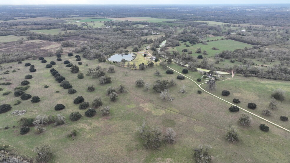 2908 Robichaux Rd, Pattison, TX for sale - Building Photo - Image 3 of 27