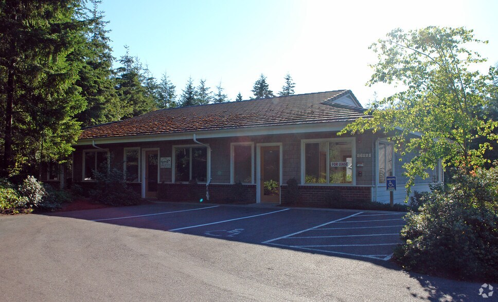 26121 Calvary Ln, Kingston, WA for sale - Building Photo - Image 2 of 4