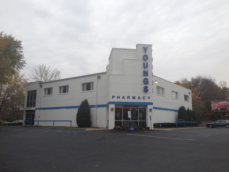 3708 Freemansburg Ave, Bethlehem, PA for sale - Building Photo - Image 2 of 15